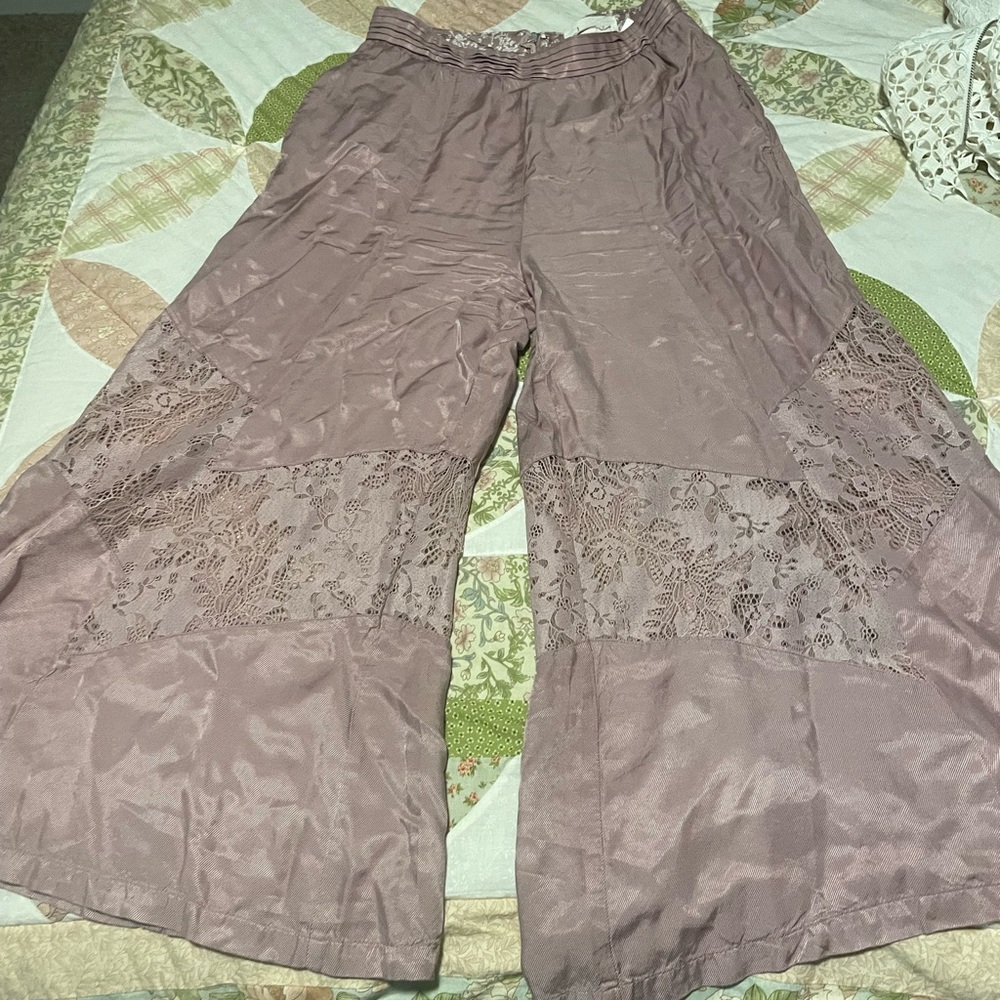 Anthropologie Mauve Sikly Plazo Pants  SIZE 2. LIKE NEW - Picture 5 of 5